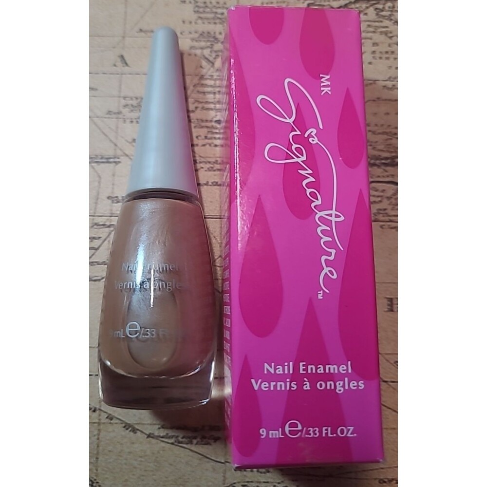 New In Box Mary Kay Signature Nail Enamel / Polish Iced Lattee Full Size